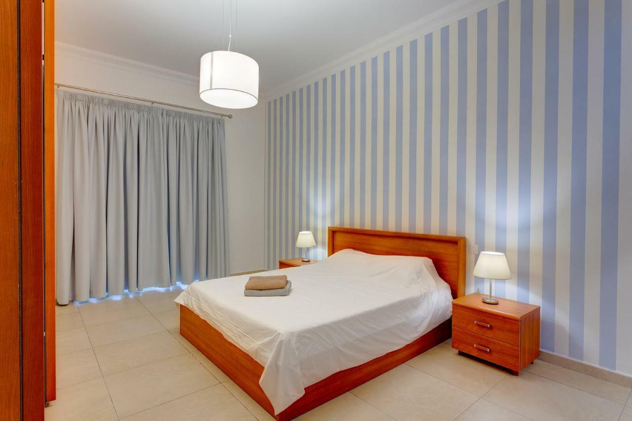 Apartment In Fort Cambridge With Pool Sliema Eksteriør billede