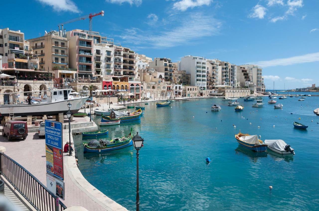Apartment In Fort Cambridge With Pool Sliema Eksteriør billede